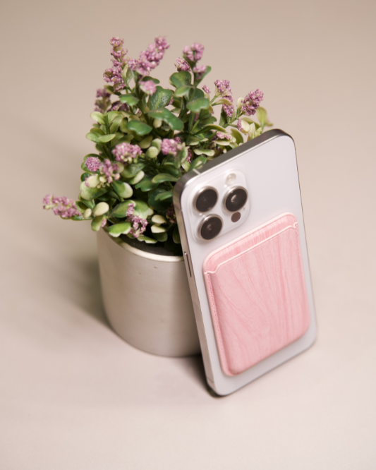 WOODEN FINISH MAGSAFE WALLET