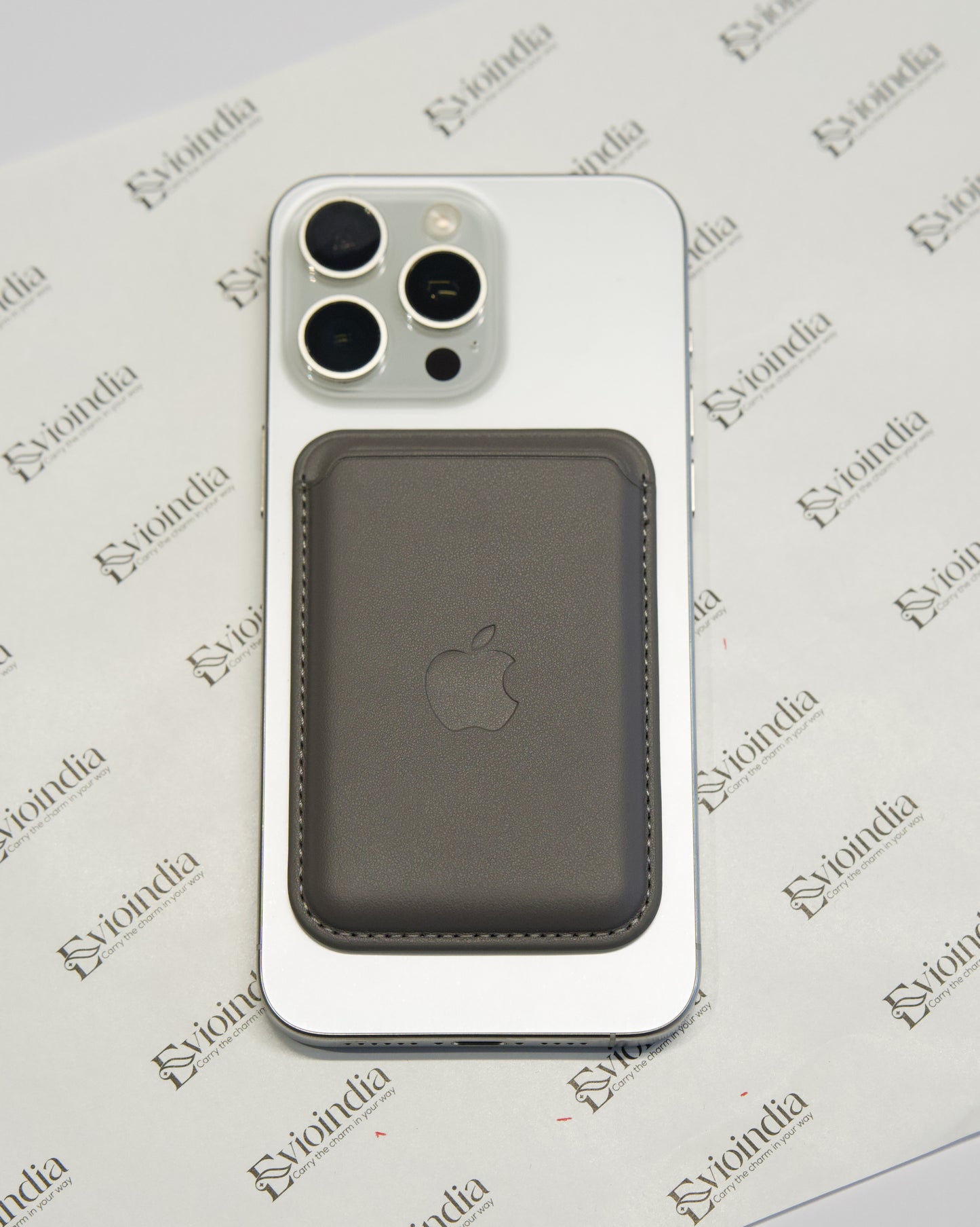 APPLE MAGSAFE WALLET